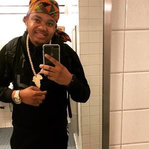 Meet your Posher, Eric